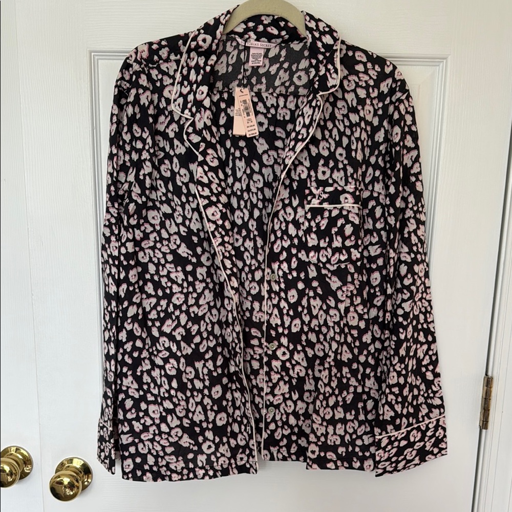 Victoria's Secret Black and Pink Leopard Print Top